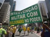 Bandidos da política exaltam ditadura