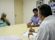 Rui Palmeira recebe representantes do Sinmed