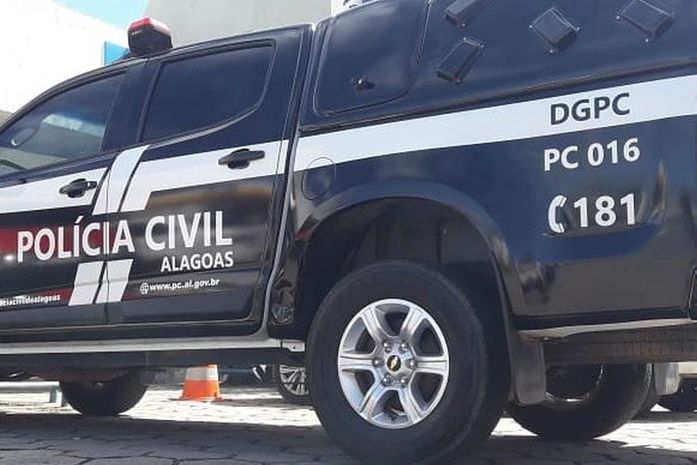 Viatura da Polícia Civil