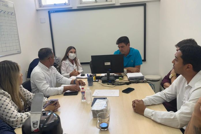 Vereador David Empregos visita PAM Salgadinho