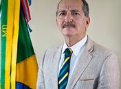 A intolerância de quem cobra tolerância – as vergonhosas vaias à Aldo Rebelo