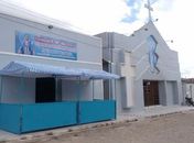 Dupla armada invade igreja católica, faz reféns e leva pertences das vítimas em Arapiraca