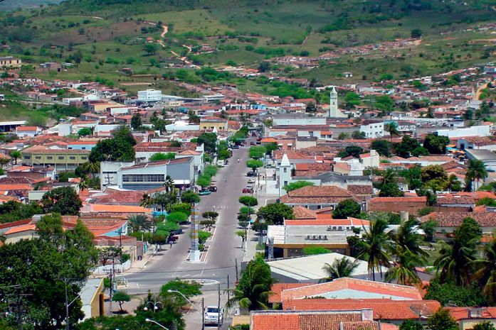 Maragogi e Santana do Ipanema apresentam crescimento nos números de empresas com registro ativo