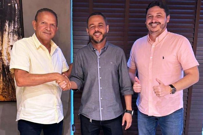 Cícero Cavalcante convence maior opositor de sua filha a fazer parte de seu bloco político