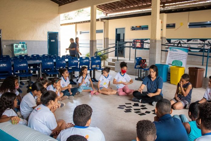 Renasce Salgadinho: Prefeitura realiza ação de conscientização ambiental em escola no Vale do Reginaldo