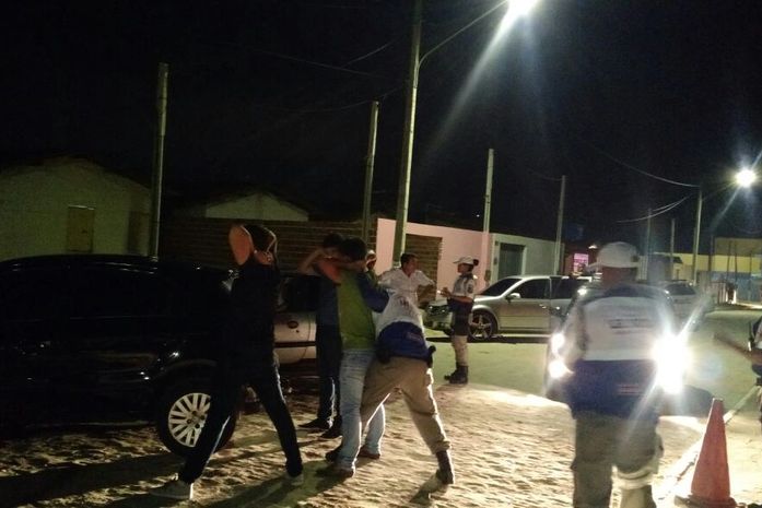 Operação da Lei Seca em Coqueiro Seco