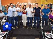 Prefeito Theobaldo Cintra entrega veículos e  novas obras à população