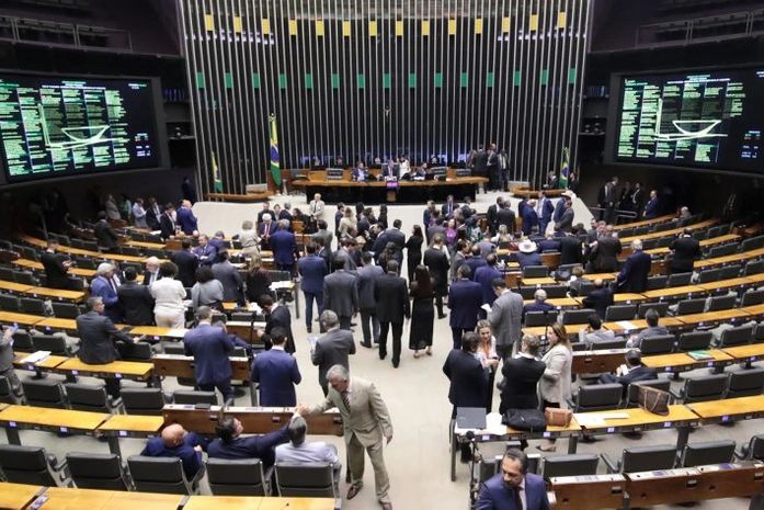 Reforma tributária é aprovada na Câmara; saiba como votou cada deputado federal de Alagoas