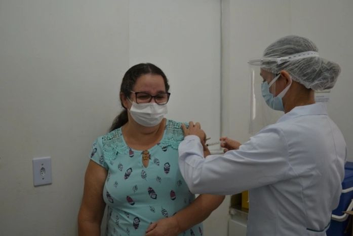 AL contabiliza 37.436 trabalhadores da saúde vacinados contra a Covid-19