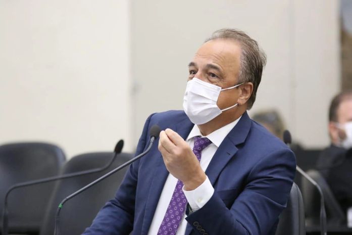 Deputado Galba Novaes solicita verba de custeio para saúde de Taquarana