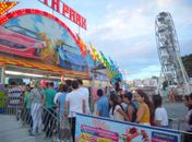 Crianças das casas de acolhimento visitam parque de diversões