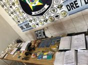 Material apreendido com integrantes da quadrilha, durante a operação