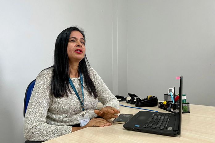 Casal ensina passo a passo de como trocar titularidade da conta de água
