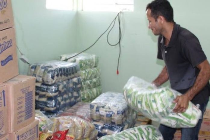 Merenda distribuída precisa obedecer valor que governo paga por aluno coronavirus