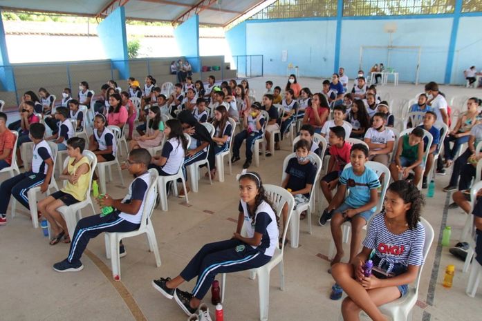 Programa Saúde na Escola leva ações de cuidados com a Saúde para a Escola Cláudio Daniel