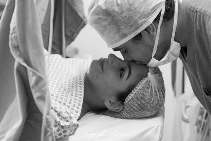 Fotógrafa registra partos em Maceió