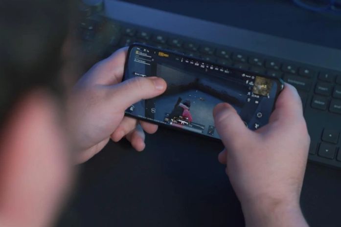 Quatro jogos com blockchain que valem a pena conhecer em 2025