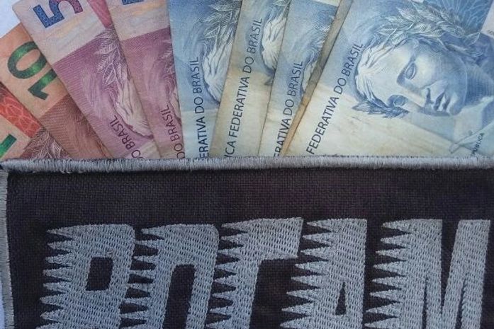 Menor é apreendido vendendo drogas em Arapiraca