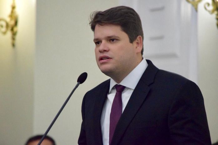 Deputado Davi Davino Filho