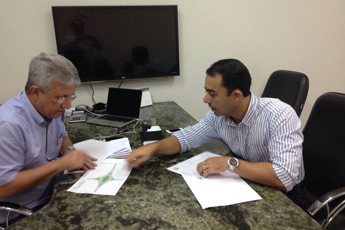 Secretário solicita construção de rotatória em Jequiá da Praia