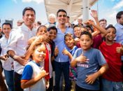 JHC inaugura terminal do Rosane Collor e anuncia reforma de abrigos por toda cidade