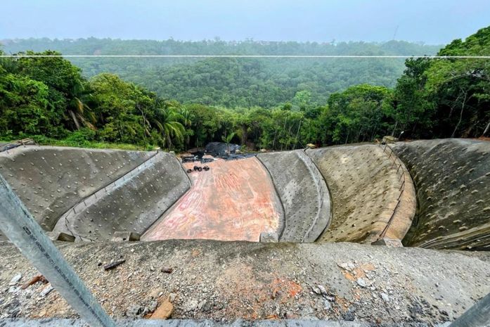 Obra de contenção na encosta do João Sampaio está em fase de finalização