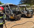 Ônibus da Prefeitura de Coité do Nóia em AL são destruídos após incêndio em pátio de secretaria