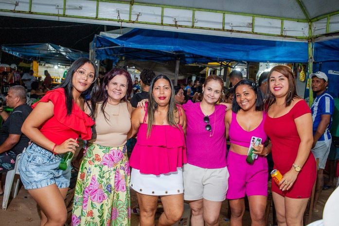 Dia das Mães: Prefeitura da Barra de Santo Antônio celebra com apresentações culturais, brindes e música ao vivo