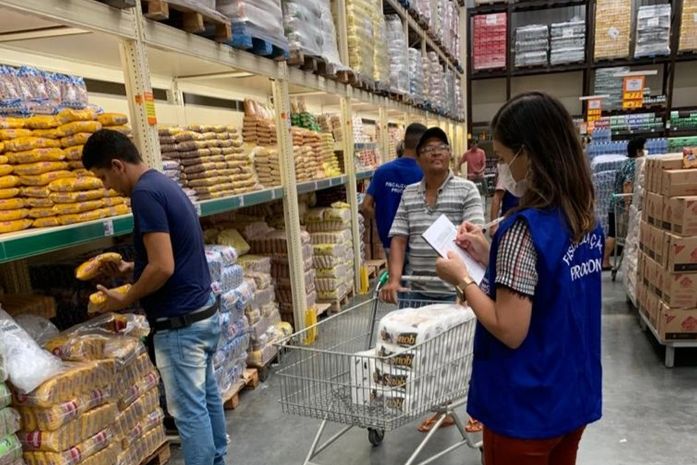 “Estão agindo de má-fé”, dispara vereador sobre lojas que aumentaram preços de alimentos