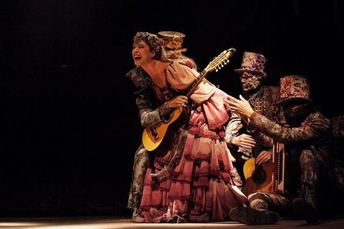 Espetáculo de Dorotéia de Nelson Rodrigues chega a Maceió