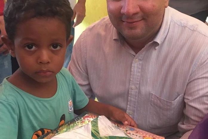 Secretaria de Educação de Maragogi realiza entrega livros e brinquedos pedagógicos para a educação infantil