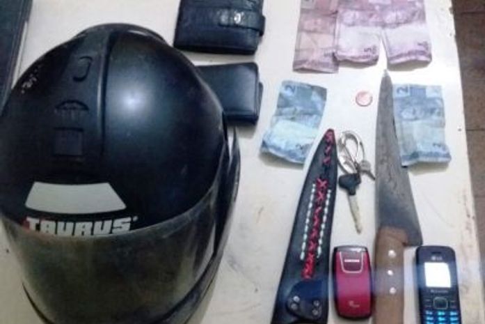 Duas pessoas são presas suspeitas de roubo
