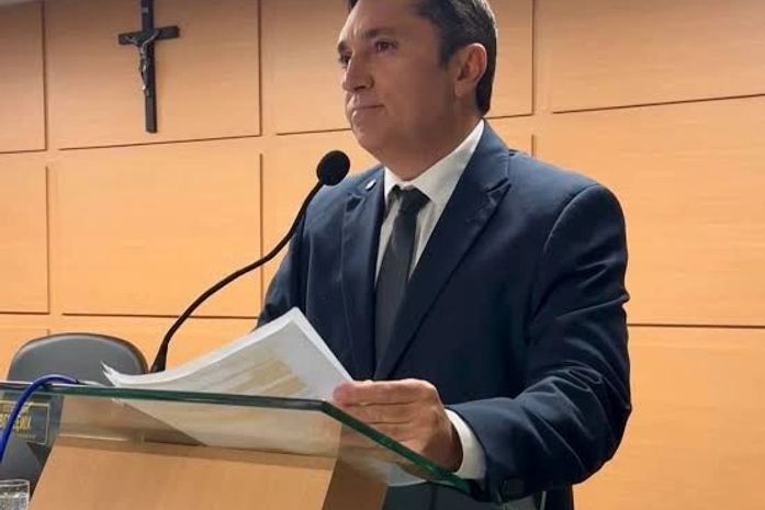 Rogério Nezinho cobra sensibilidade da Prefeitura de Arapiraca para atender demanda econômica dos taxistas