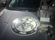 Suspeito de 22 anos morre em confronto com o Bope, durante cumprimento de mandado de prisão, em Maceió
