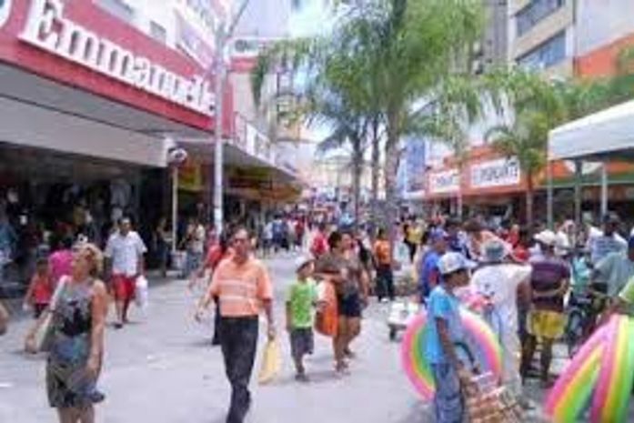 Comércio de Arapiraca abre as portas para compras natalinas no domingo, 22 de dezembro

