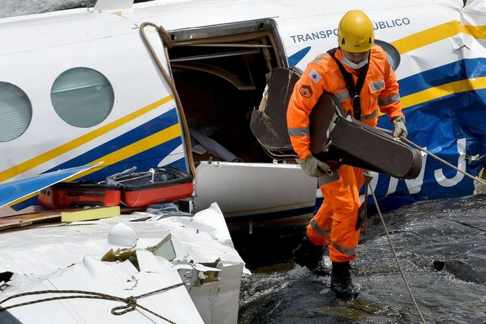 Vítimas em acidente com Marília Mendonça morreram pelo impacto