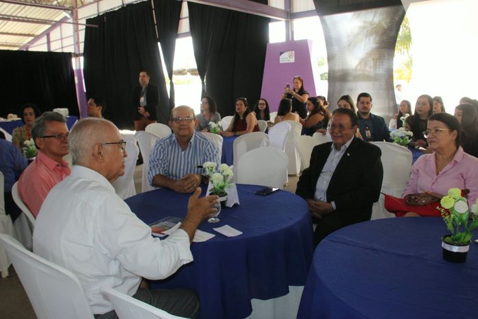 Teófilo prestigia comemoração dos 10 anos do Sesc Arapiraca