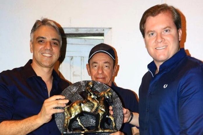 Marx Beltrão é homenageado em Vaquejada de Lagarto (SE)