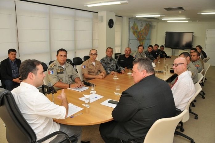 Governador Renan Filho anuncia efetivação de 98 policiais