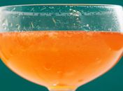 Tá com calor? Que tal uma batida de frutas tropicais?