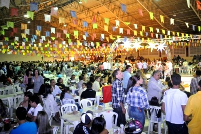 Arraiá do Servidor tem sorteio de balaios e festa em clube