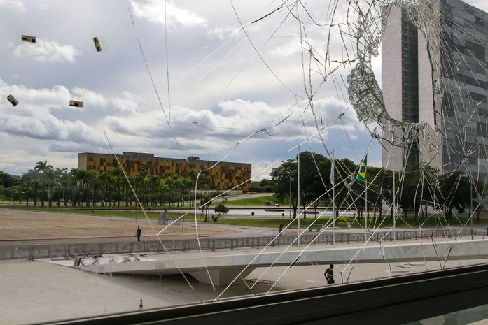 Câmara aprova intervenção federal na segurança pública do DF