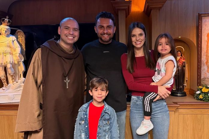 Mano Walter participa de live com Frei Gilson e audiência ultrapassa 2 milhões
