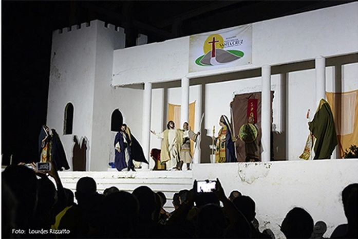Morro da Massaranduba volta a receber o espetáculo da Paixão de Cristo após quatro anos