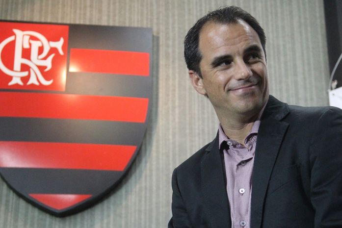 Rodrigo Caetano do Flamengo participa de evento na capital alagoana