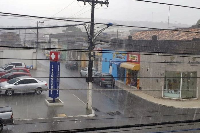 Fortes chuvas assustam moradores de São Miguel dos Campos