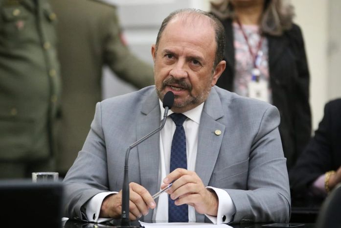 Deputado Antonio Albuquerque