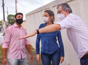 Maceió: Gaby Ronalsa e secretário de Educação visitam terrenos para construção de novos Cmeis