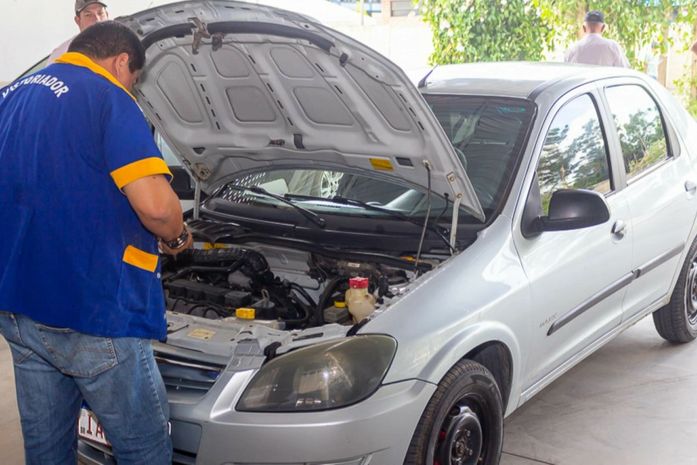 Detran explica como evitar golpes na compra de veículos usados