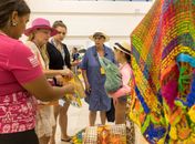 Turistas eram recebidos com apresentações culturais e com uma feirinha onde eram comercializados os produtos do Alagoas Feita à Mão